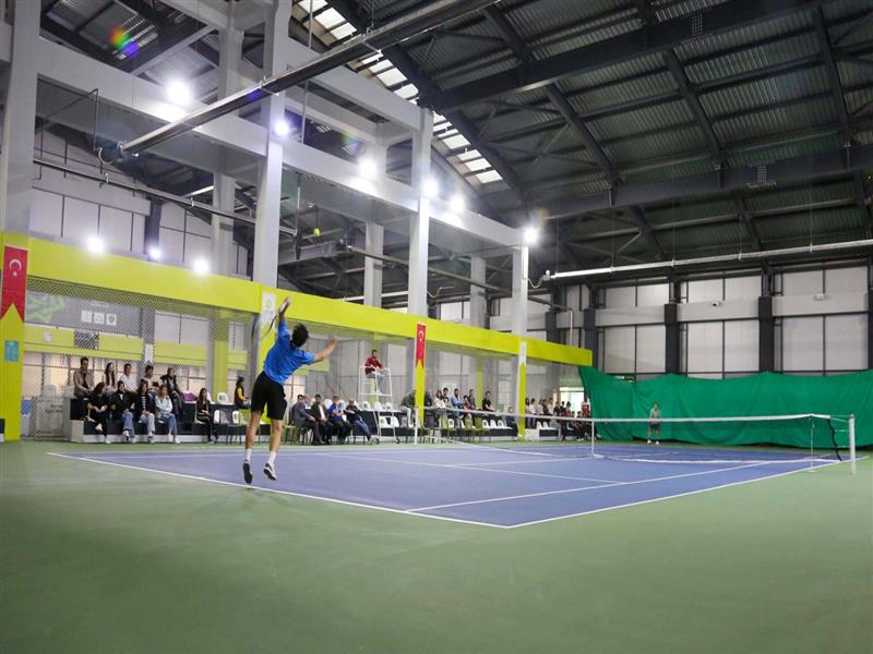 MERAM BELEDİYESPOR KULÜBÜ | Meram 4. Geleneksel Tenis Turnuvası nefes kesti